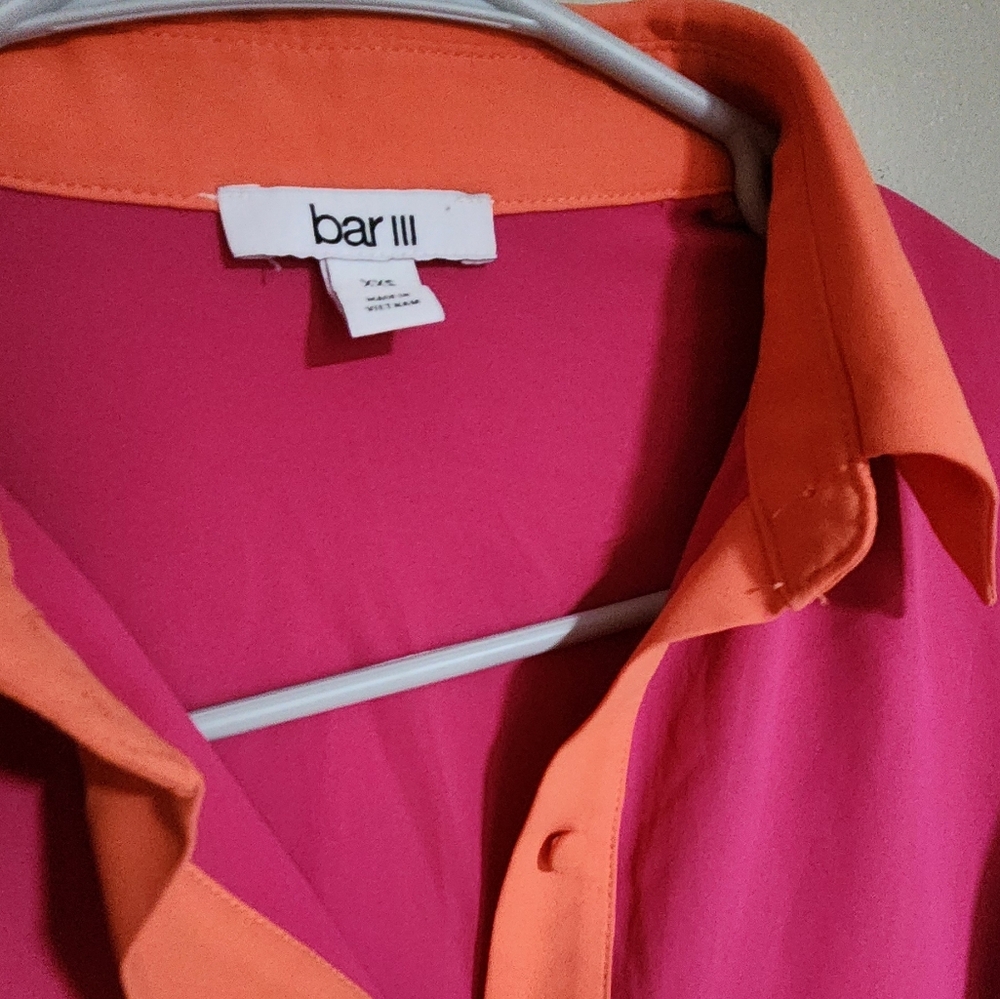 Color Block Top - Picture 3 of 6